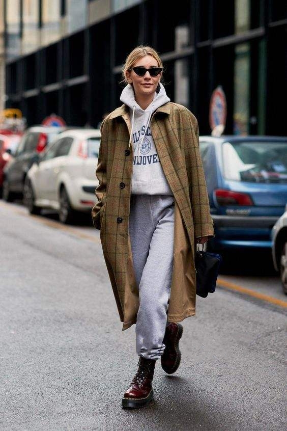 胖女生穿什么卫衣比较合适,偏胖的女生适合多长的裙子