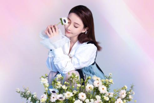 冯提莫跳魔性舞,冯提莫跳舞石头剪刀布