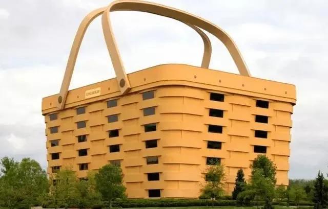 各地的奇葩标志性建筑,最丑的象形建筑