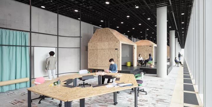 鐖辫寜鑾夊お骞虫磱棣栧皵鎬婚儴澶фゼ璁捐,鐖辫寜鑾夊お骞虫磱澶фゼ璁捐