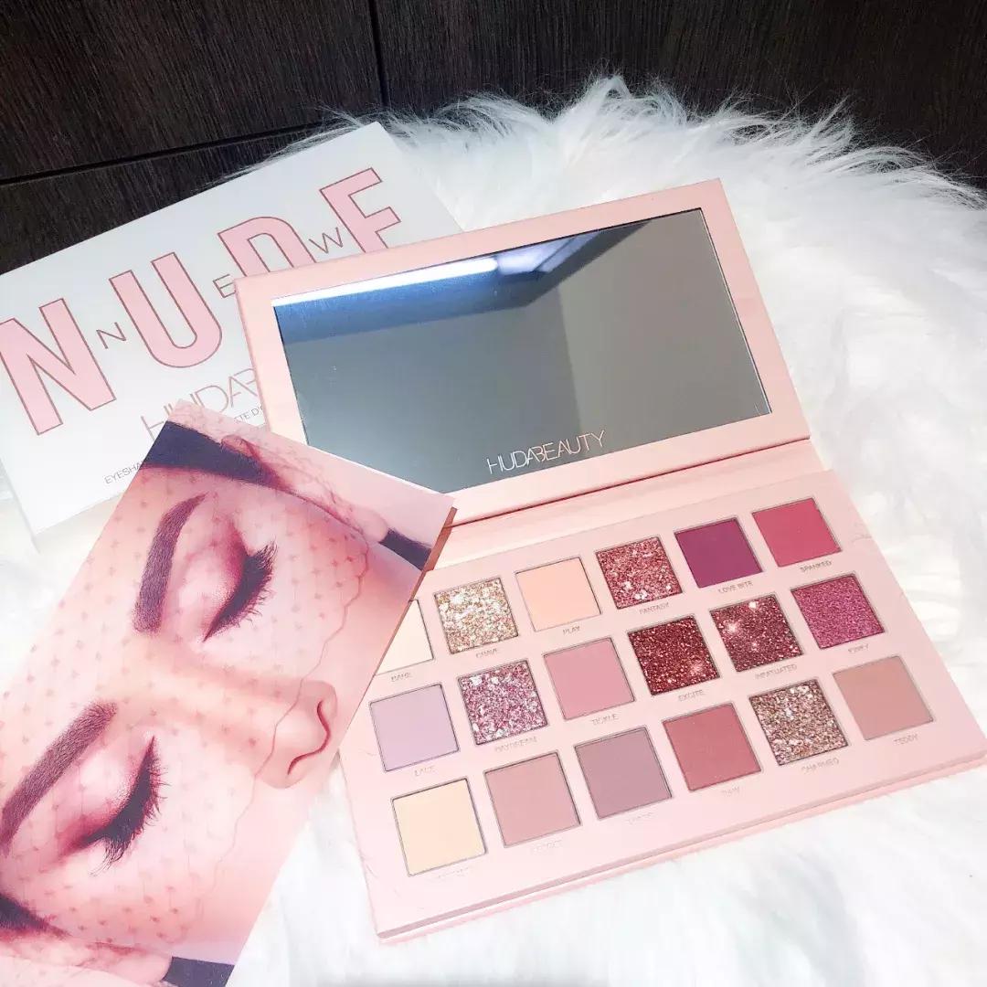 novo液体眼影试色好闪亮仙气十足,四色仙气紫色眼影盘