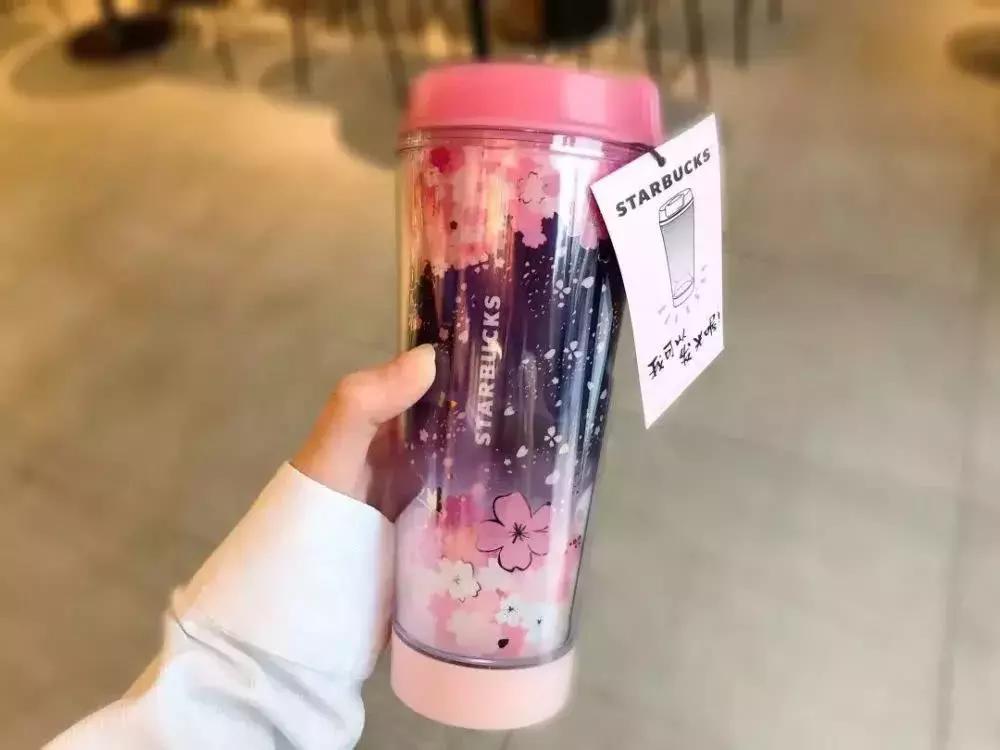 猫爪杯星巴克真的值得买吗,星巴克被抢购猫爪杯