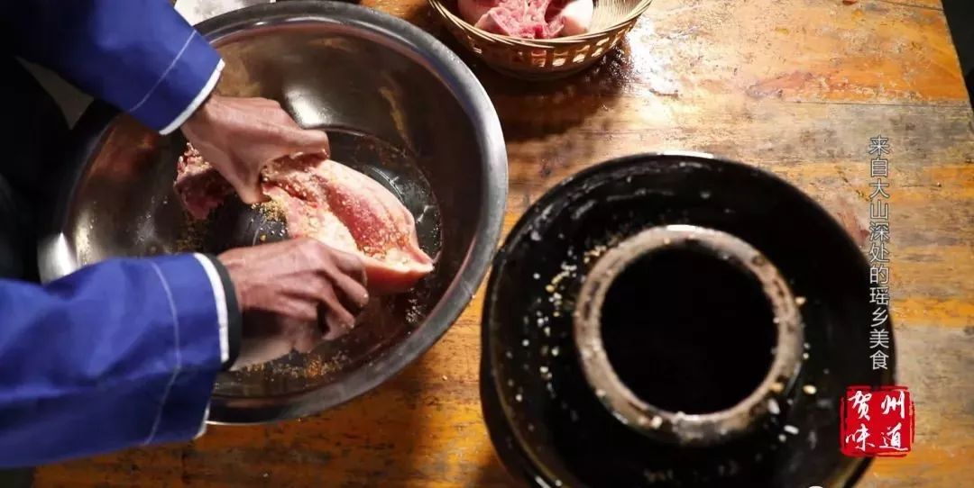 寻找地道广西美食,正宗瑶族美食视频