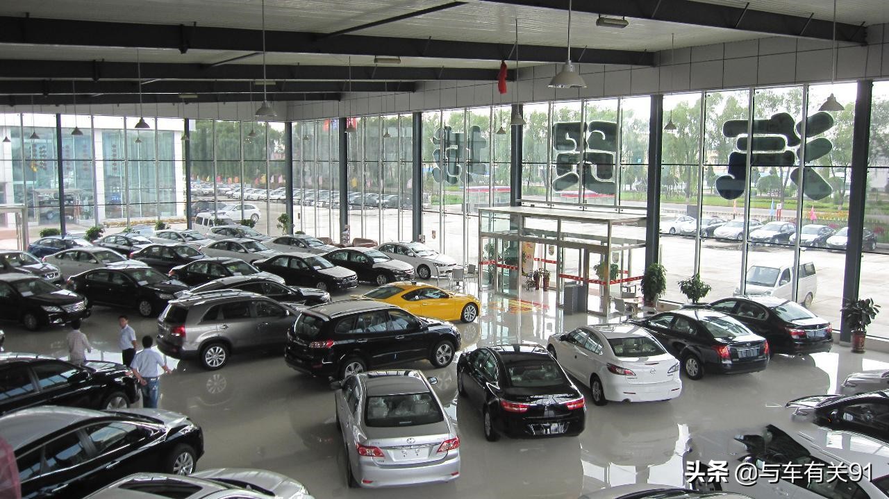 在汽贸买车和4s店有什么区别 (汽贸和4s店买车有什么区别)