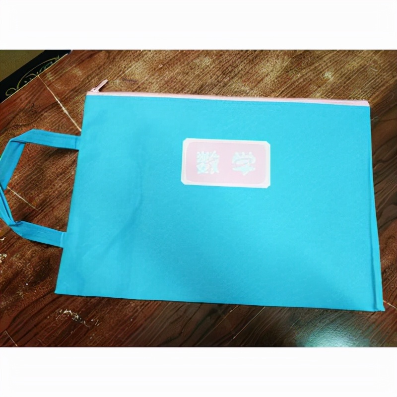 读小学一年级要准备什么学习用品,一年级入学必备品清单