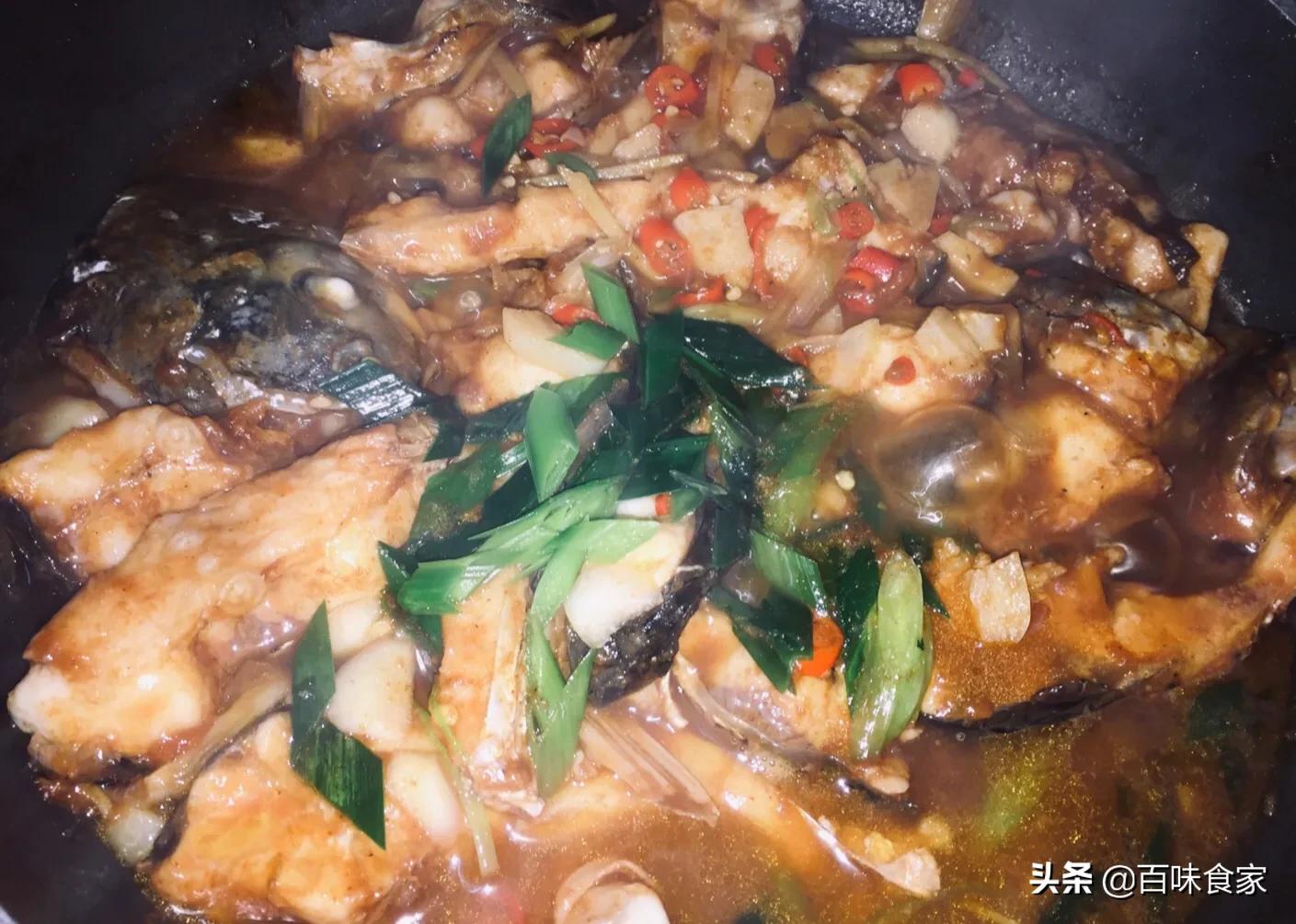 草鱼最好吃的做法不红烧不加水,美食草鱼这样做鲜嫩入味香辣过瘾