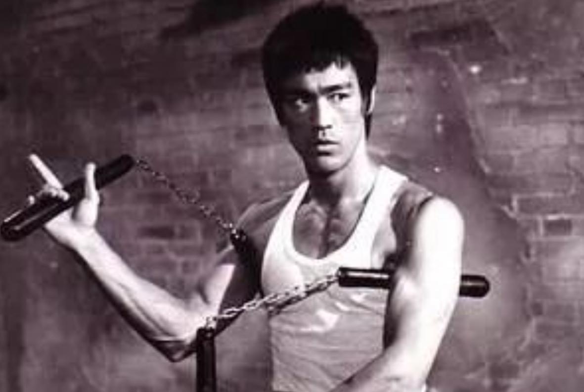 黄霑和李小龙打过架视频,黄沾李小龙打架完整版