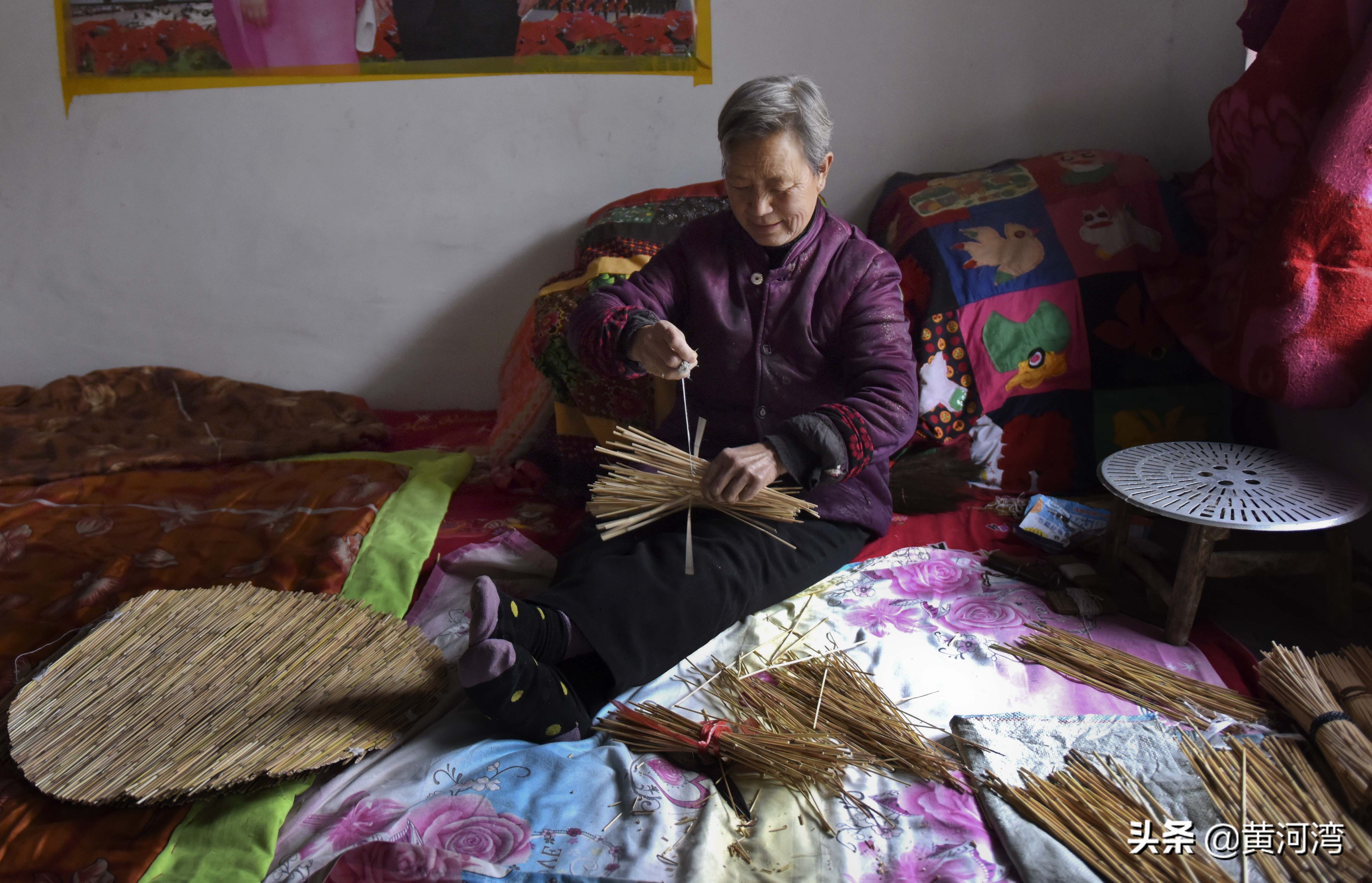 高粱干手工制作篦子,农村手工制作篦子