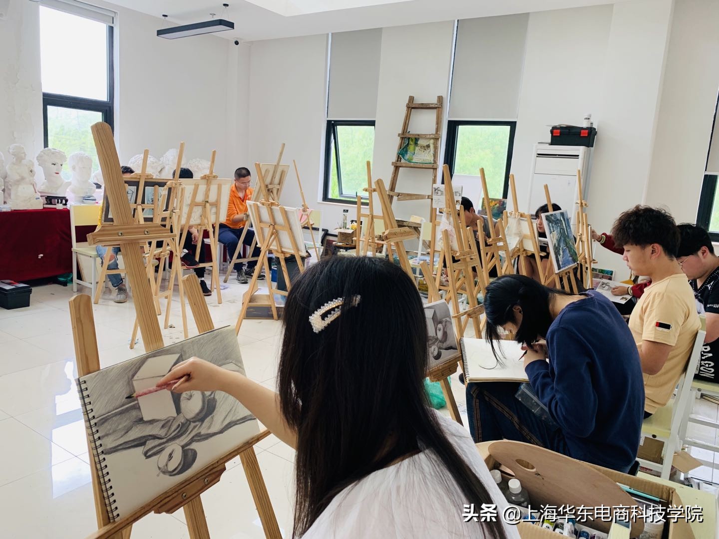 老师我的成绩为什么这么差,美术联考老师是怎么评分的