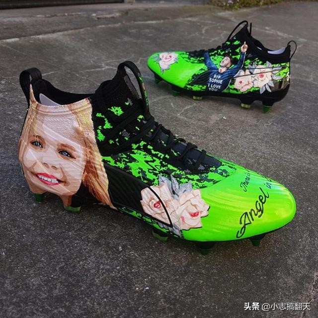 詹姆斯·麦迪逊上脚定制款PUMAONE19.1足球鞋