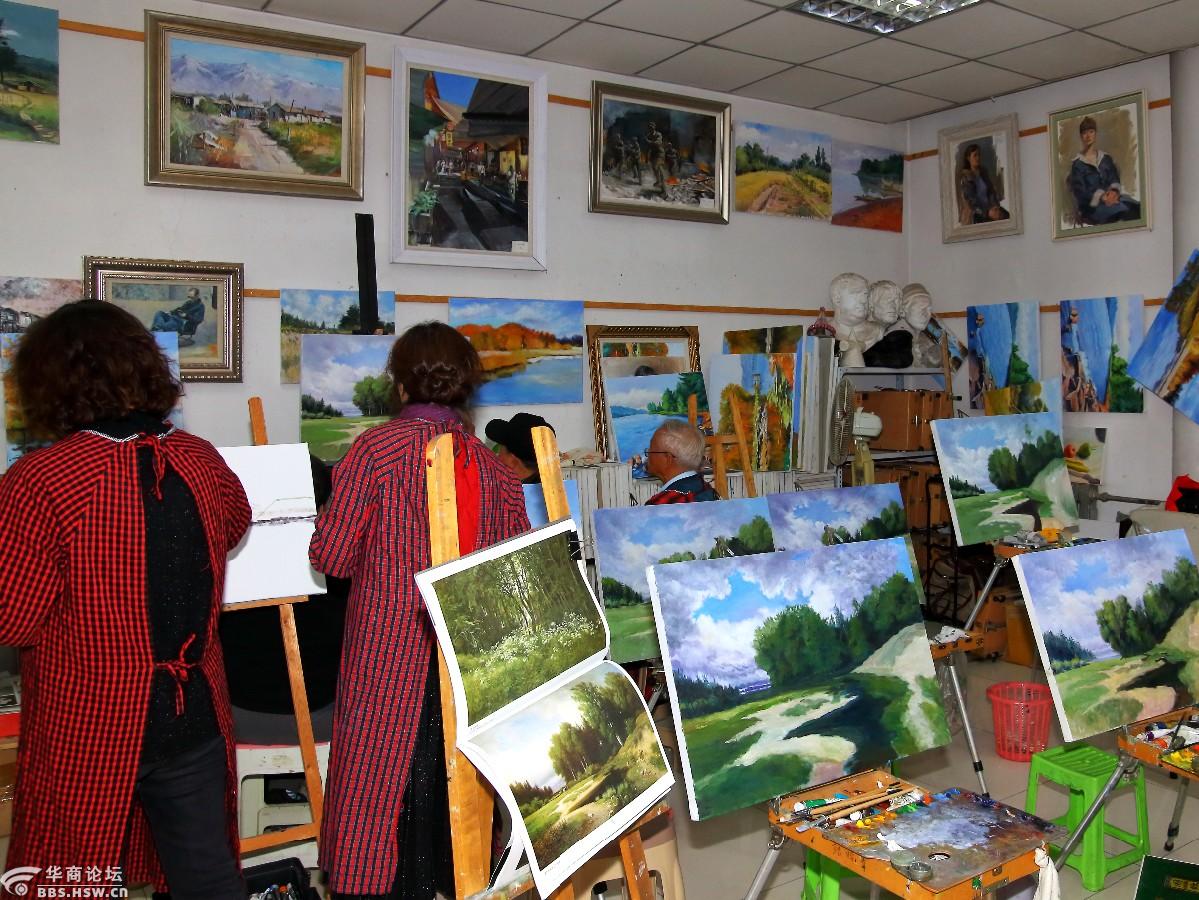 叶君川和他的老年油画班