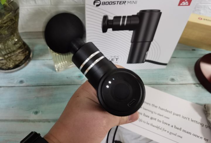 各大品牌迷你筋膜枪测评对比,筋膜枪尖头圆头