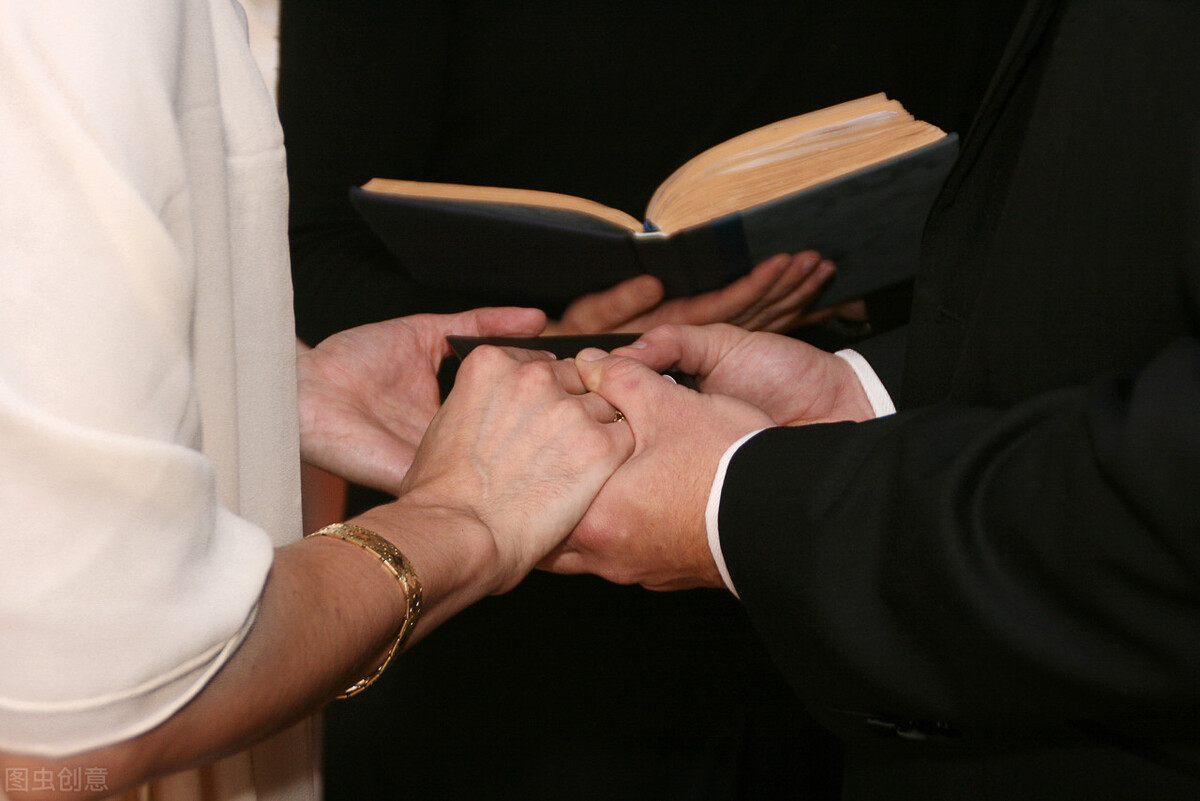 有言有味说单词（五百七十三讲）婚礼进行“词”