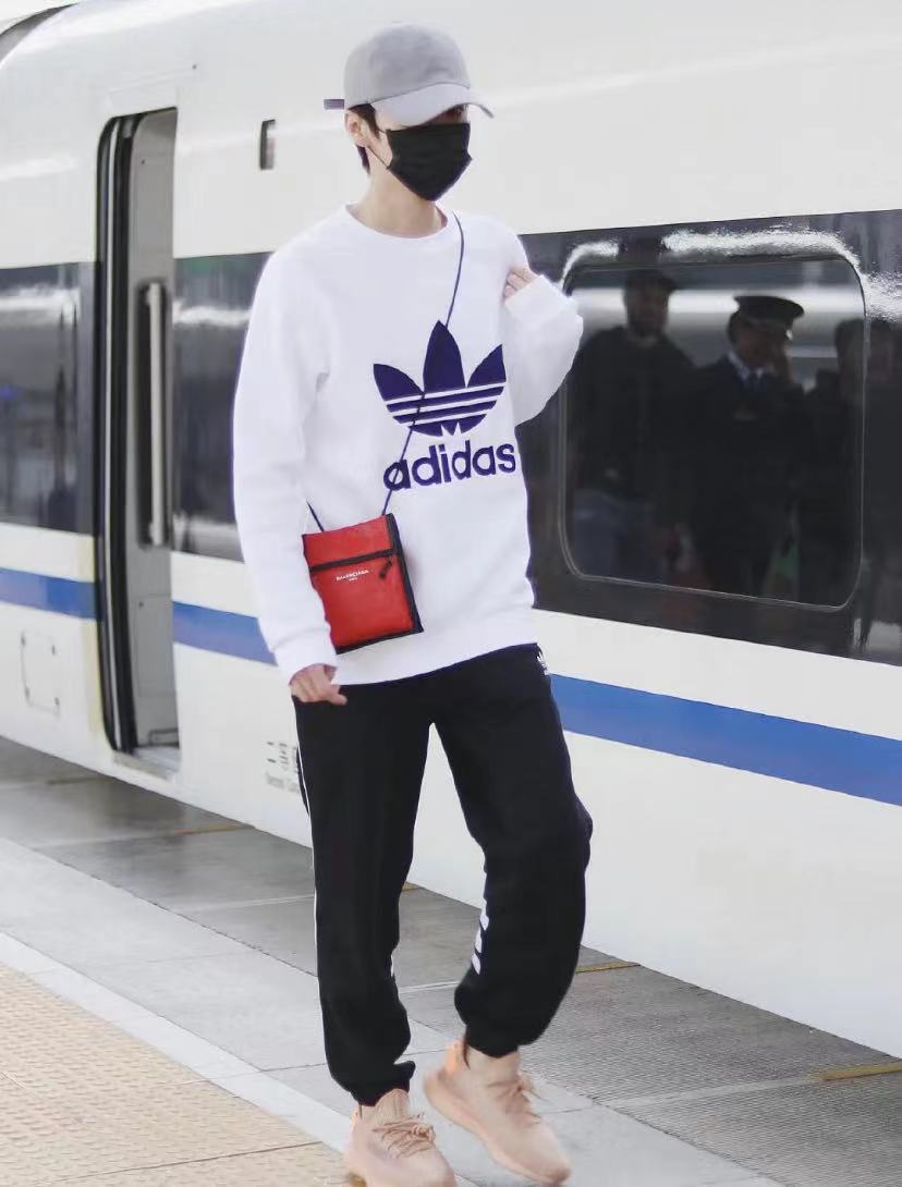 北京爷们鹿晗,鹿晗很爷们