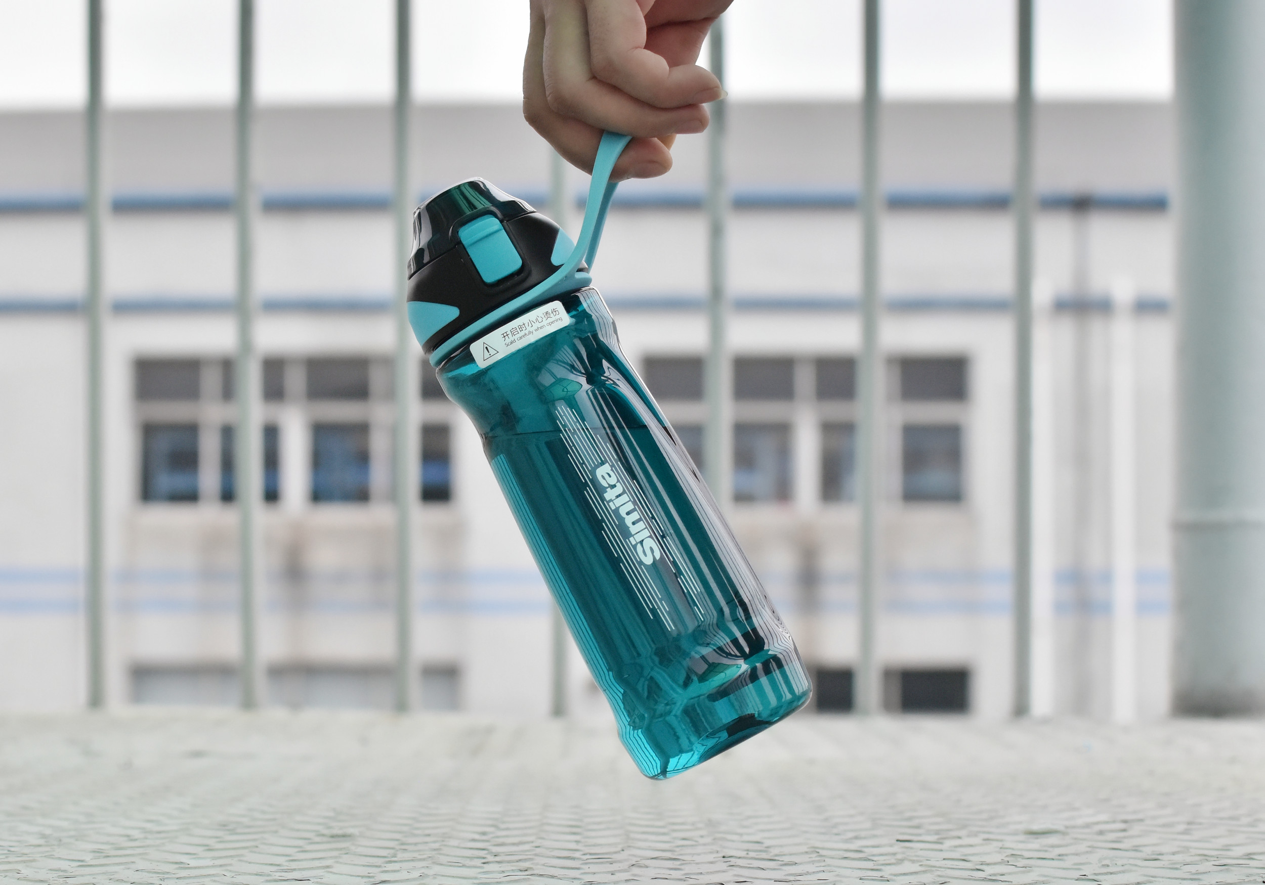 鏂藉瘑鐗归殢椋庣郴鍒楃洿楗澂,鏂藉瘑鐗归殢椋庣洿楗澂