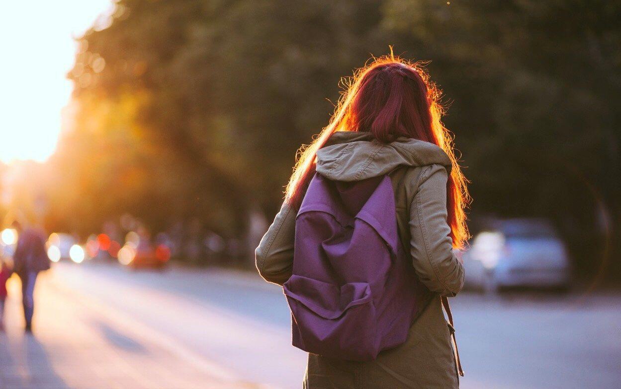 深圳女学生旅游花费引质疑：所有单方面的揣测，都是冒犯