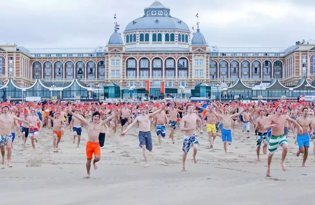 荷兰冬季好玩的地方,荷兰阿姆斯特丹圣诞集市