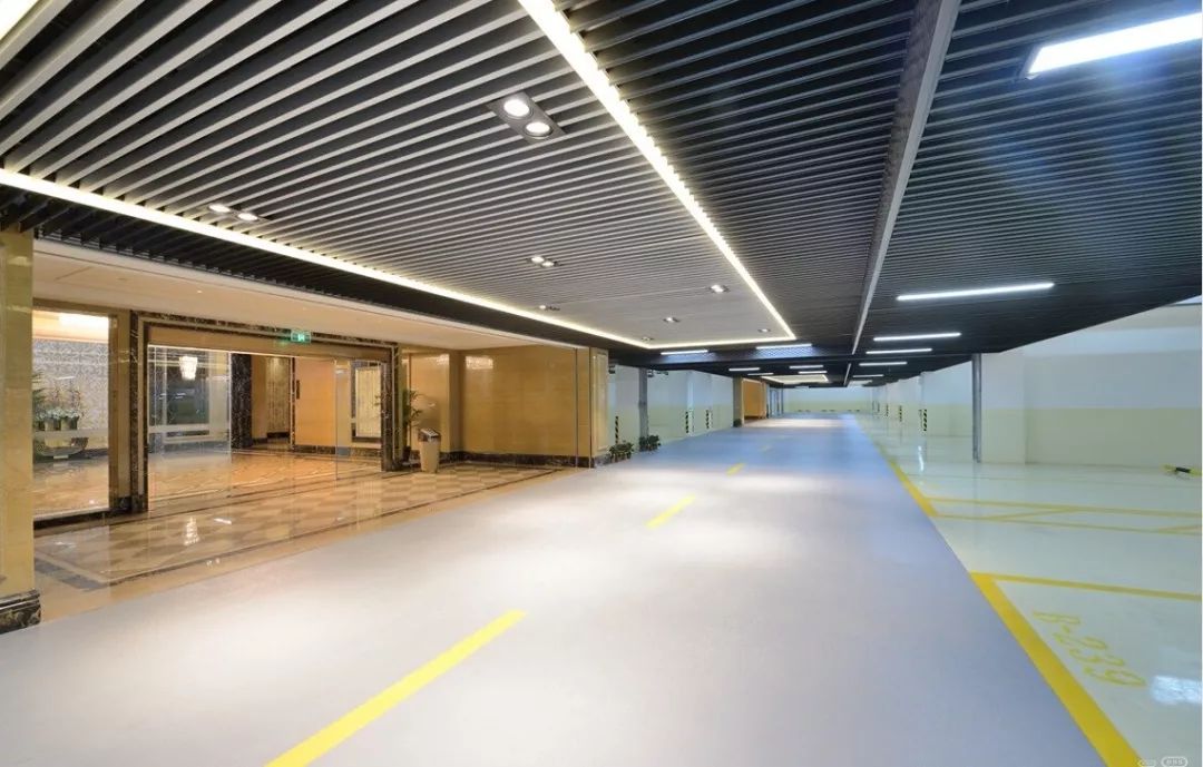 真正的豪宅车库,这样考虑