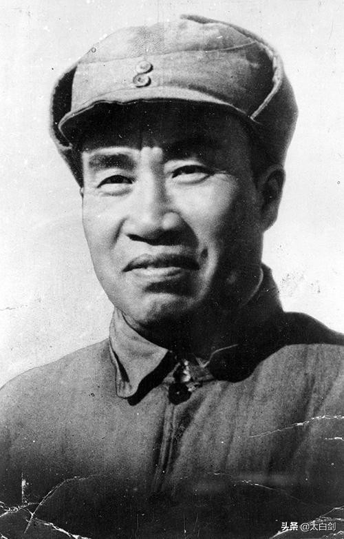 *德朱**为何成为新中国十大元帅之首？