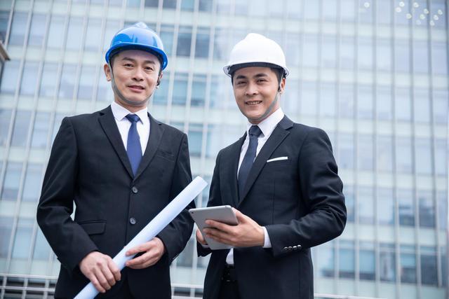 大专专业平均毕业薪资排名,大专最吃香的十大职业工资高