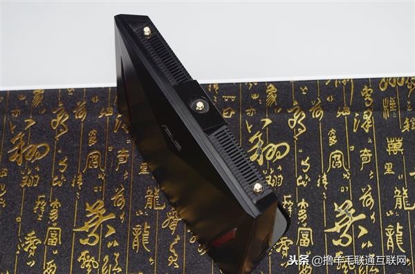 百兆光纤是什么意思啊,什么样的光纤能达到1000兆以上