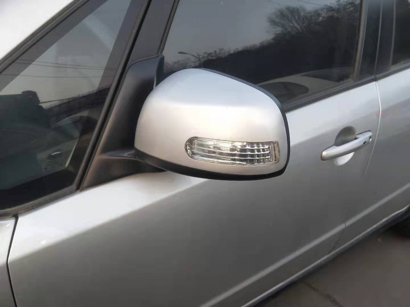 2万天语sx4二手车,2万左右18款铃木天语sx4白色二手