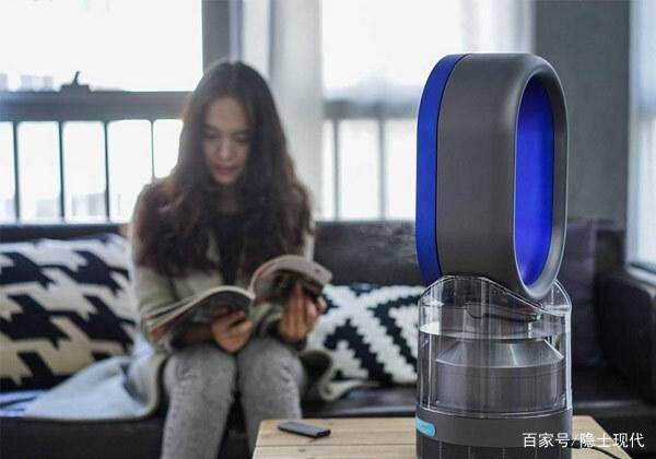 一到春天这几个月下巴反复长痘,一到冬天嘴巴旁边就长小痘