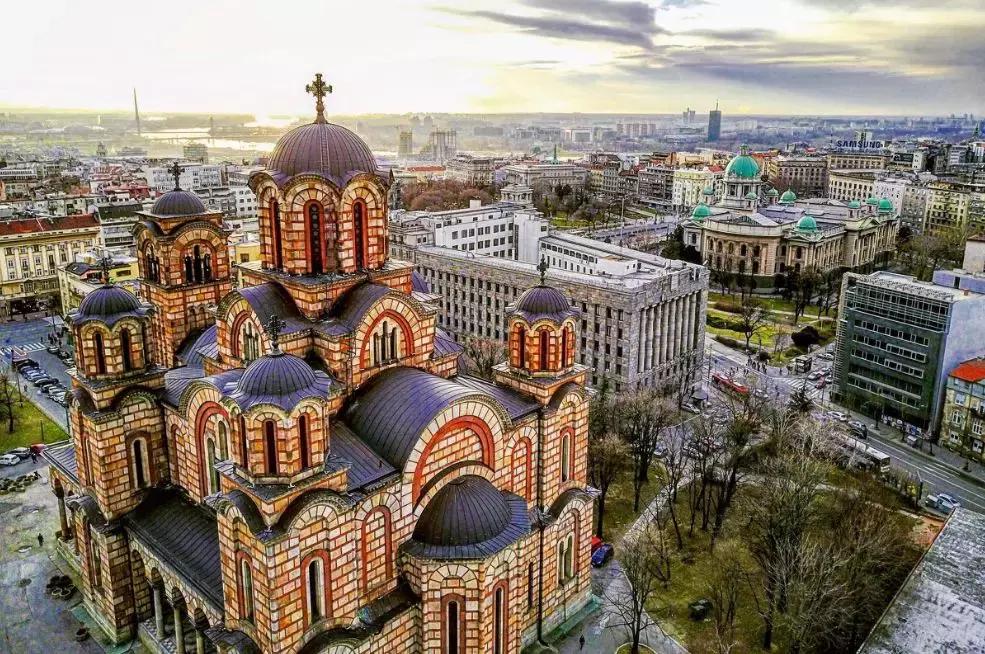 知乎高赞：有哪些适合旅行的国家，听起来高大上其实很经济实惠？