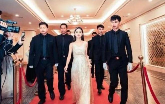 20岁网红董事长张曼如,23岁网红董事长张曼如