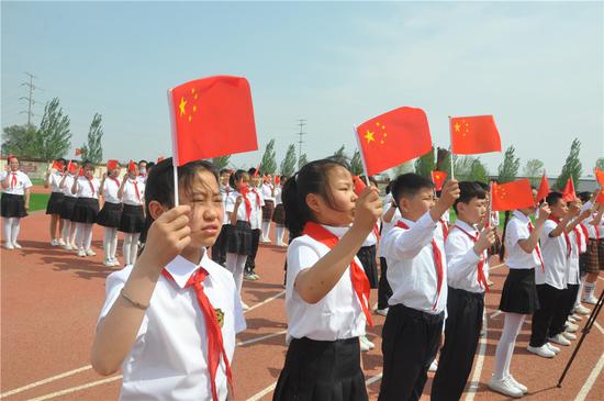 翰墨寄真情丹青颂英烈绘画线稿,翰墨寄真情丹青颂英烈简笔画