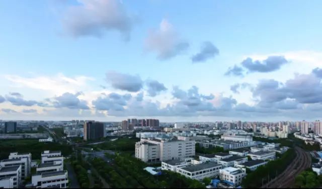 上海市平均工资最新公布,上海16区平均工资排名