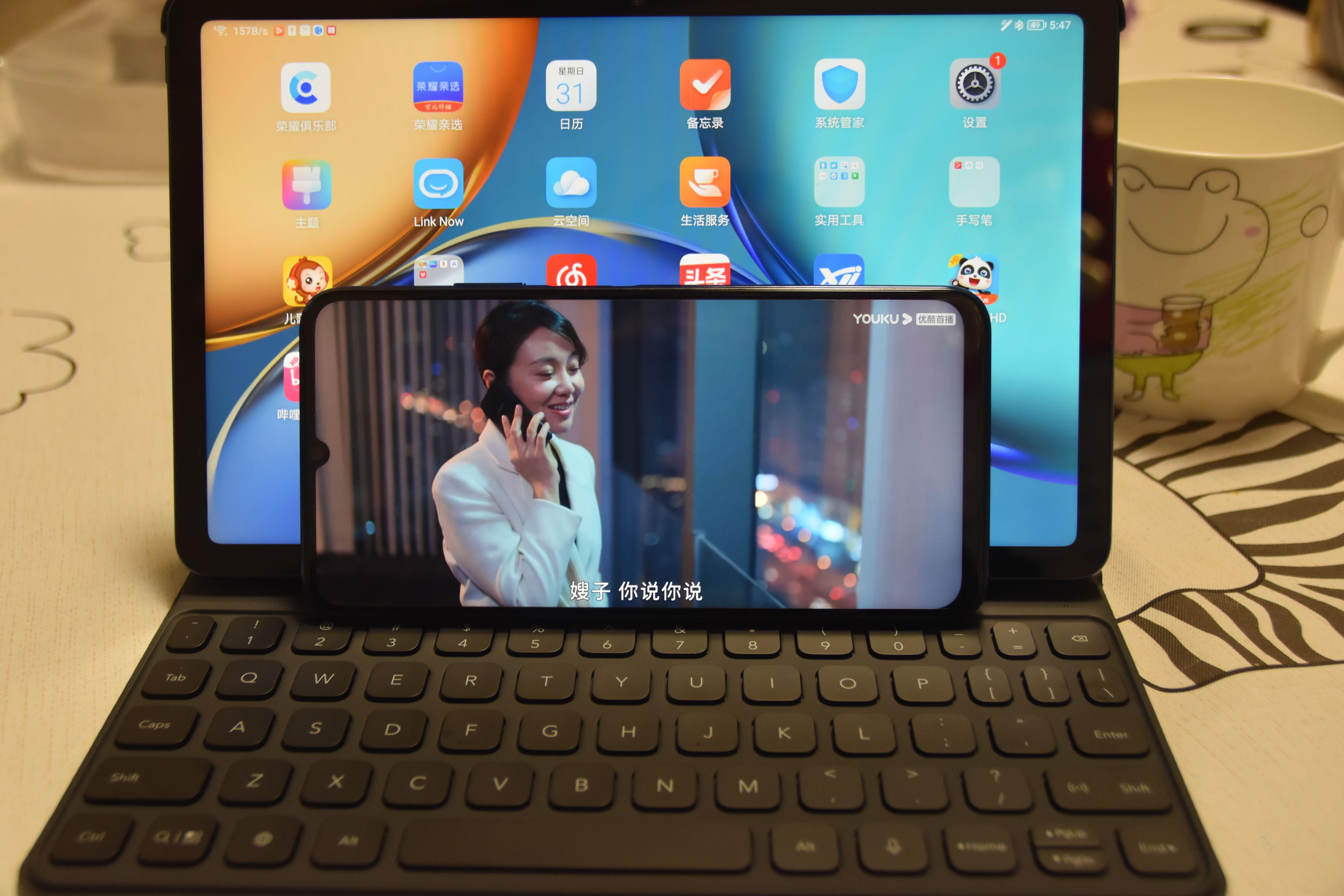 荣耀x30max60w超级快充,荣耀X30MAX深度评测