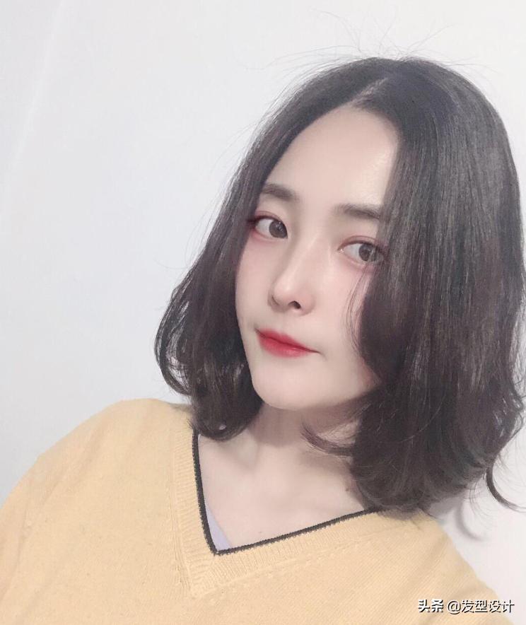 发型女2020流行发型中长发,中长发披发发型理发店