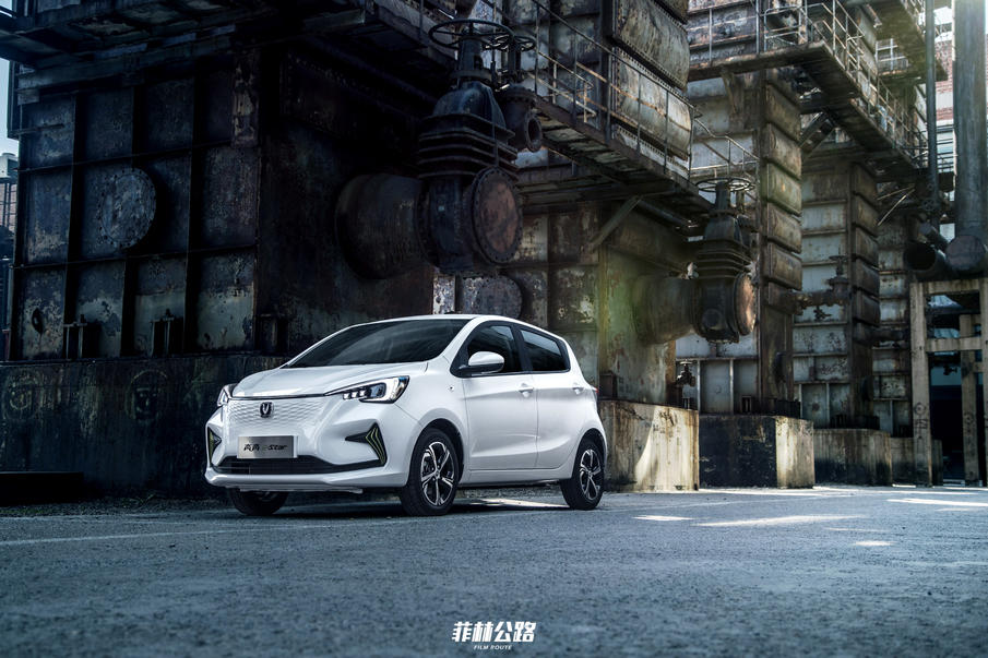 试驾长安奔奔e-star心悦版,奔奔e-star国民版多彩限量款试驾