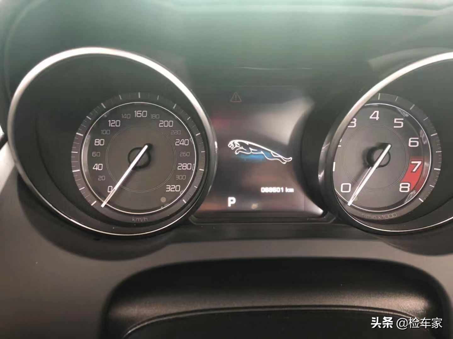 8年车龄捷豹f-type还能值多少钱,捷豹f-type可以走烂路吗