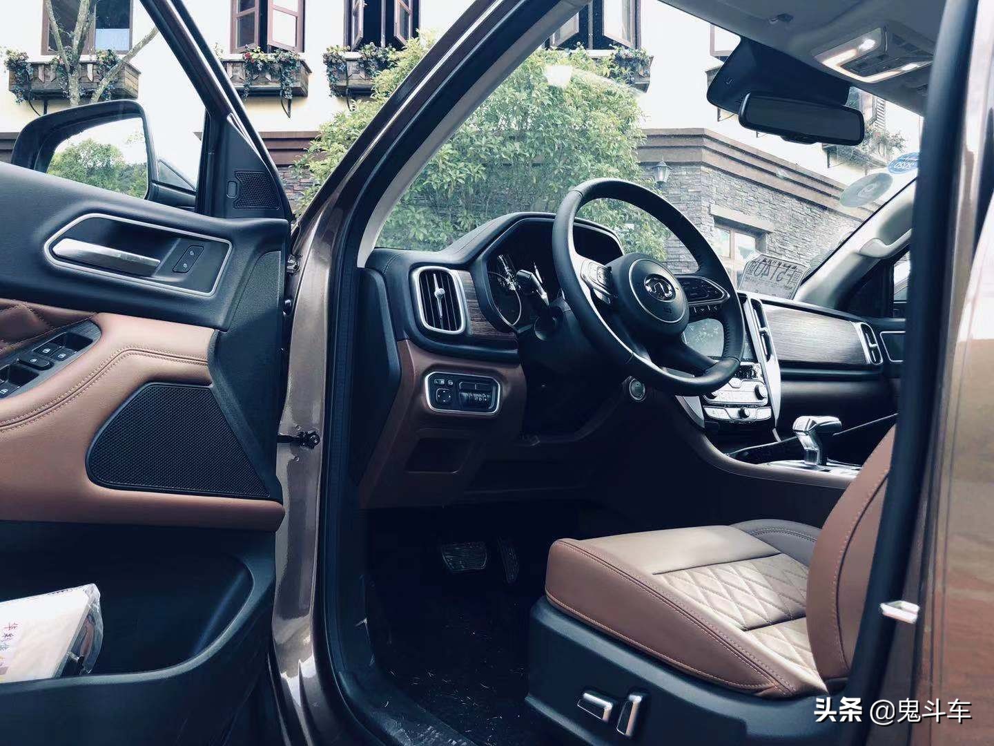 看似公交车驾似越野车长城炮深度试驾到底是好是坏