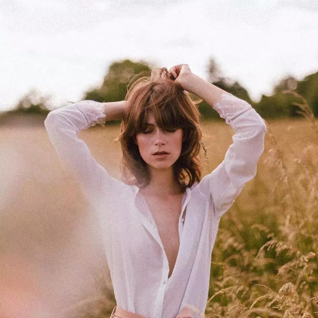 法国女人高级感穿搭,好看又好穿的女人