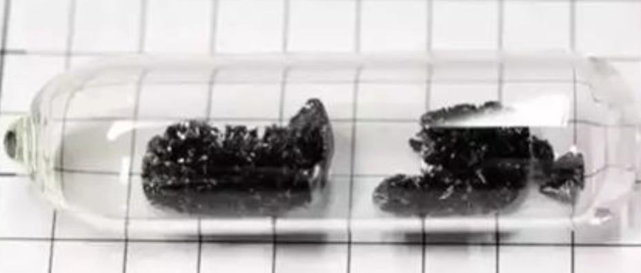 黄金300一克100万可以买多少克,300克黄金现在值多少钱