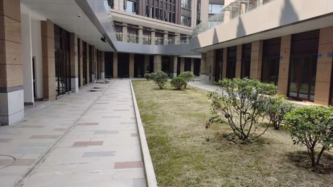 大学旁边！无锡一商业综合体来了！网友却纷纷吐槽风水不好？