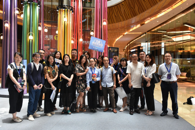 观后感到｜14位主编挑刺传说中重新定义整装的大宅