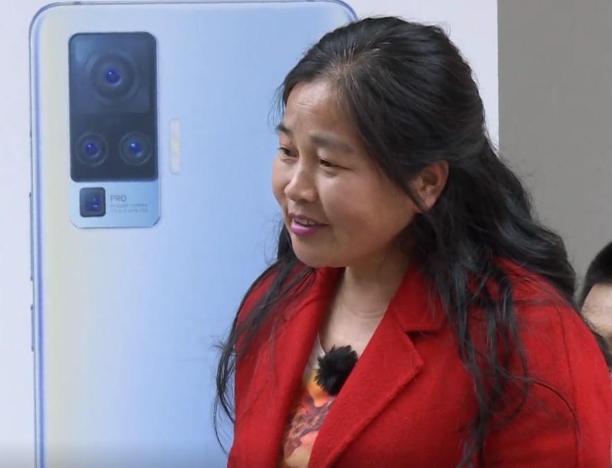 咩咩羊岳云鹏搞笑视频,极限挑战咩咩羊和岳云鹏