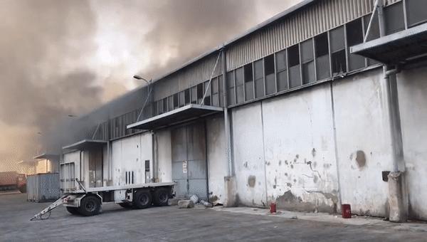 贝鲁特港大爆炸不同镜头,贝鲁特港大爆炸伤亡人数