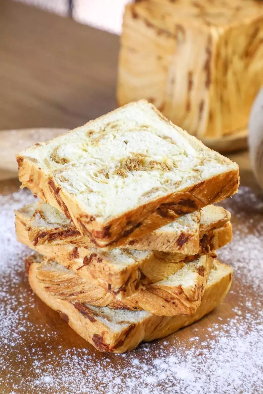 挨打4小时才能吃到的*力暴**吐司店空降太原！开业免费吃