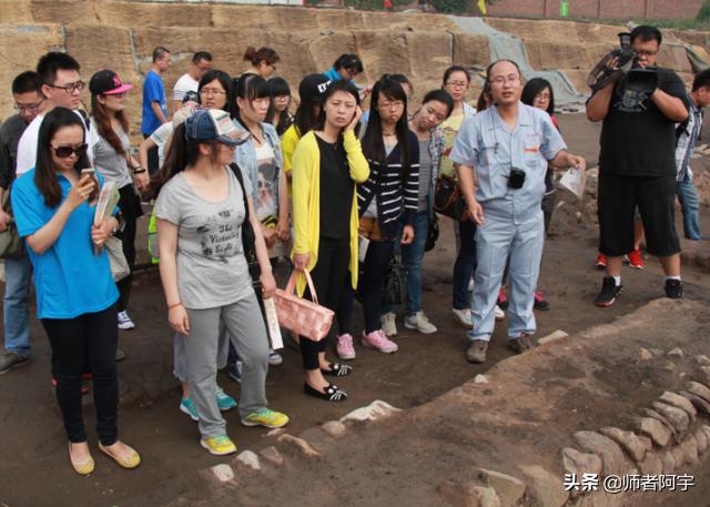 本科毕业就业月薪3万的六大专业,让985毕业生后悔的四大专业