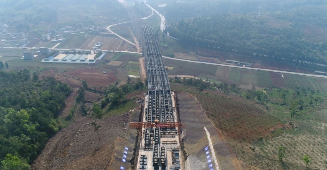 峨石红高速公路红河段进展情况,红河州红河县2024高速规划