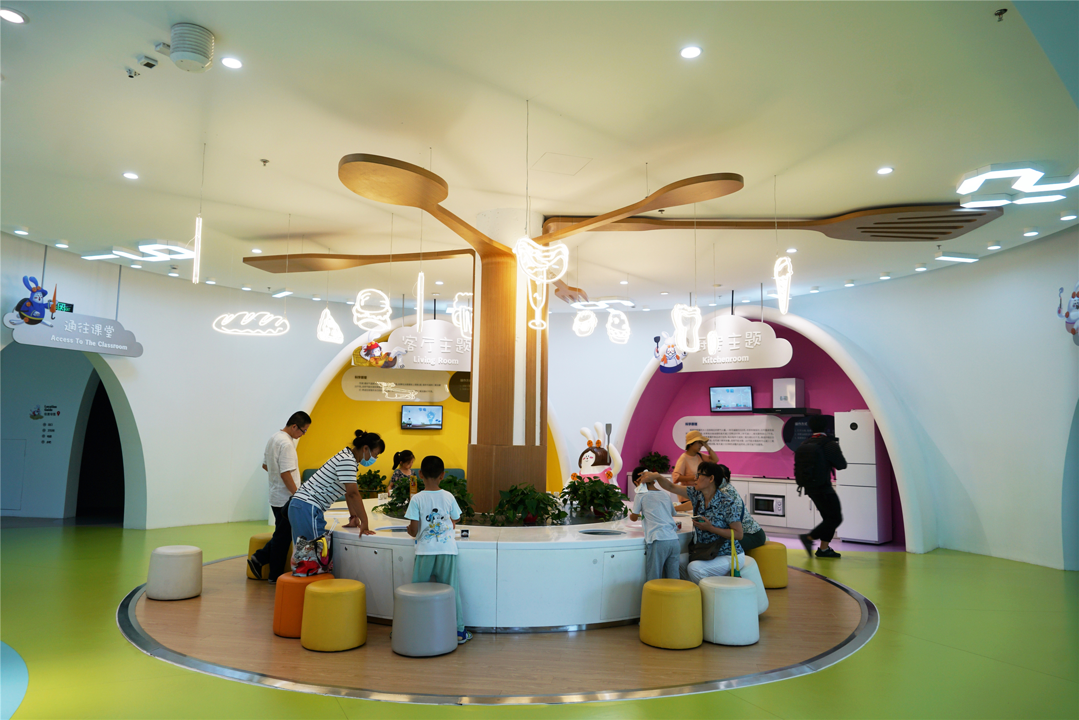 中国首家运动主题乐园,中国皮影戏乐园