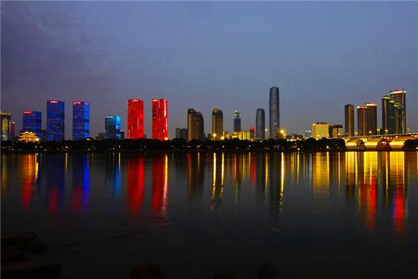 长江中下游城市群排行,长江中部城市群排名