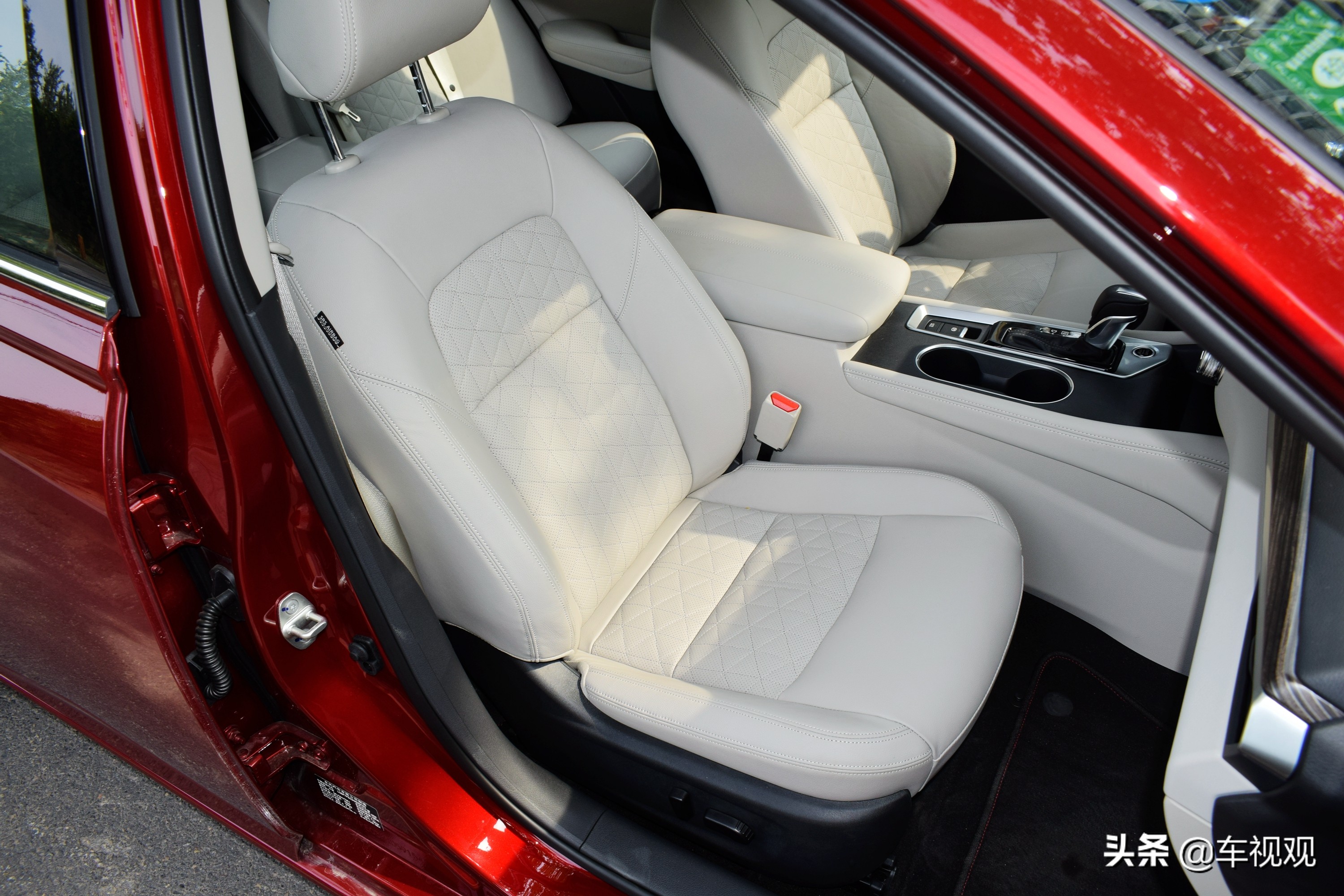 2021款天籁中保研碰撞测试,天籁碰撞测试中保研第一名