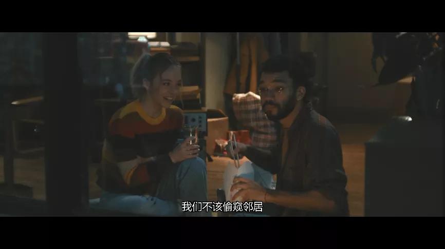 全片高能反转,性感美女化身“*窥偷**狂”