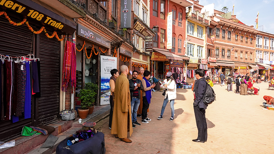 尼泊尔十堰,尼泊尔为什么这么穷